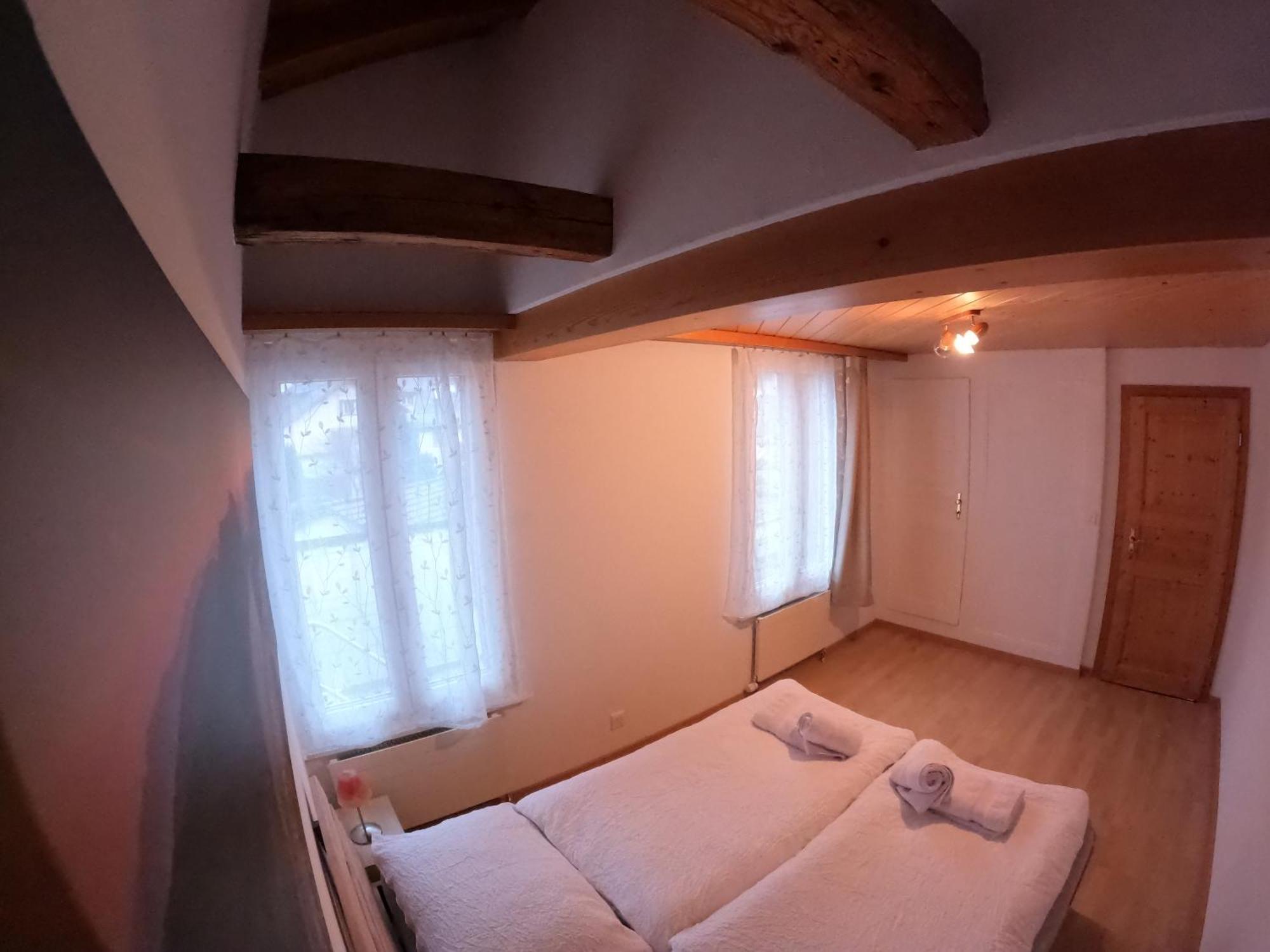 Fine&Pine Center Apartment Matten bei Interlaken Exterior photo